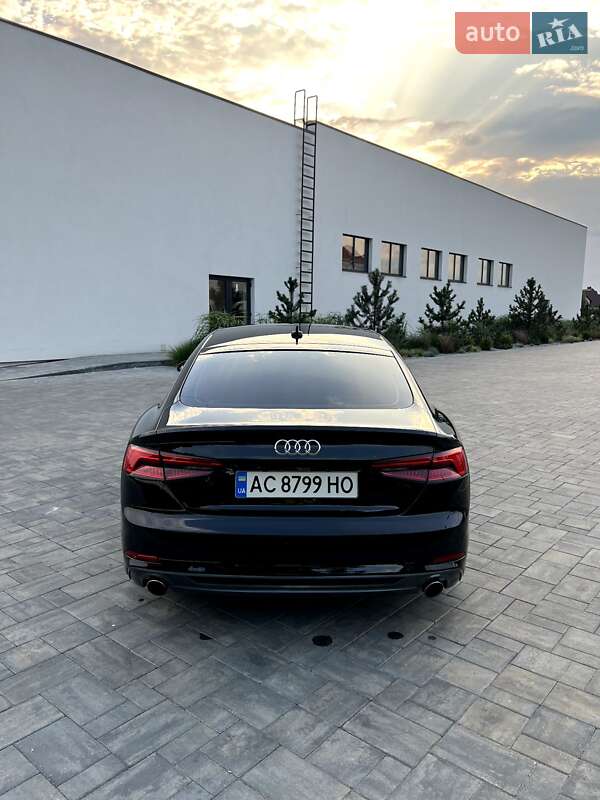 Лифтбек Audi A5 2017 в Луцке