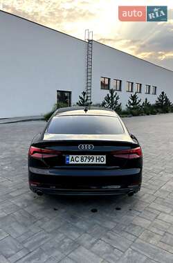 Лифтбек Audi A5 2017 в 