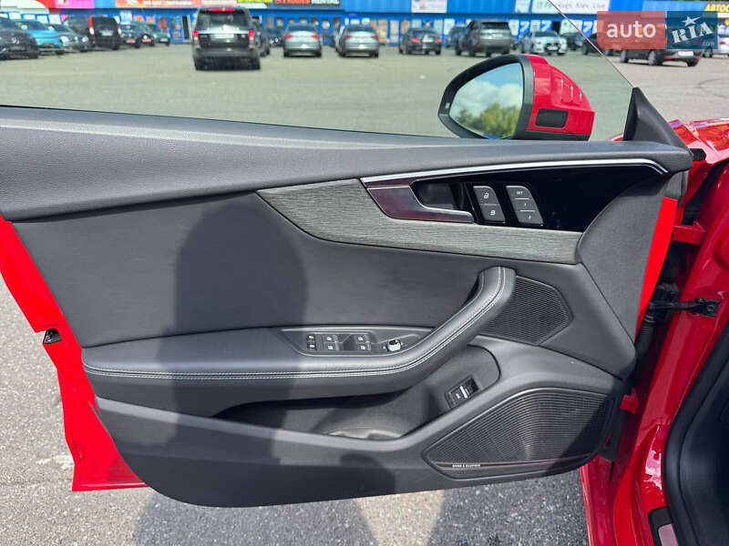 Лифтбек Audi A5 2022 в Киеве