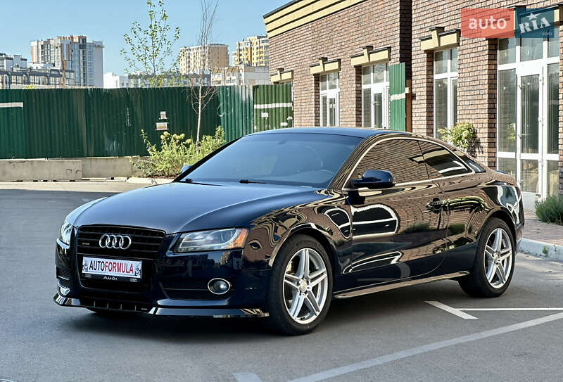 Купе Audi A5 2011 в Киеве