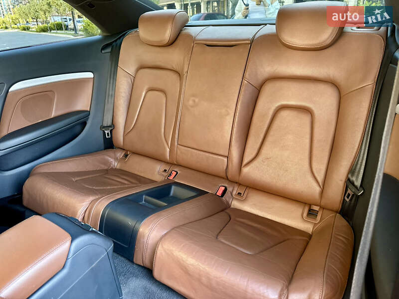 Купе Audi A5 2011 в Киеве