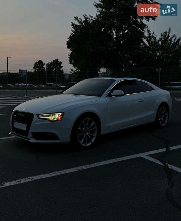 Купе Audi A5 2013 в Киеве