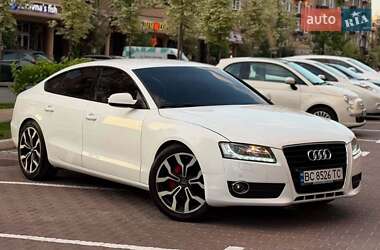 Купе Audi A5 2010 в 