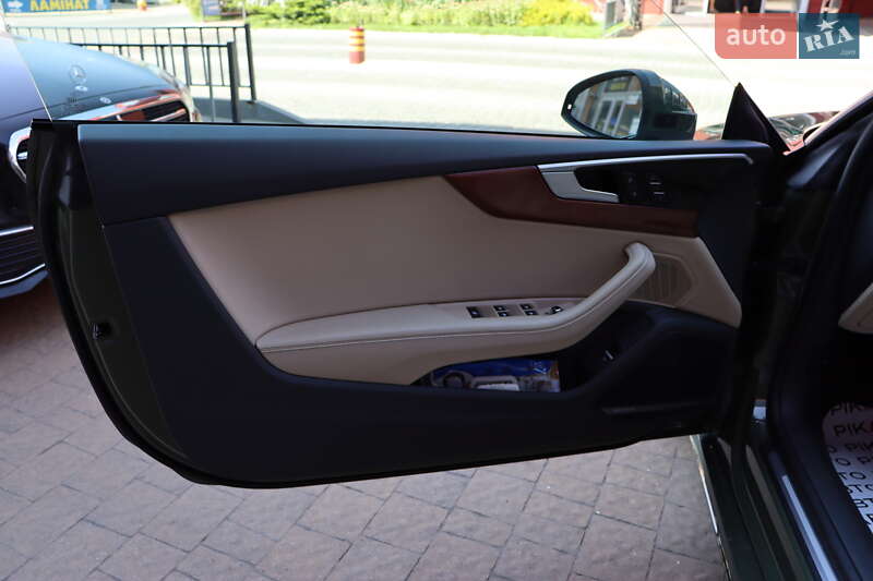 Кабриолет Audi A5 2020 в Львове