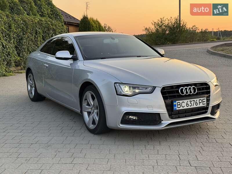 Купе Audi A5 2012 в 