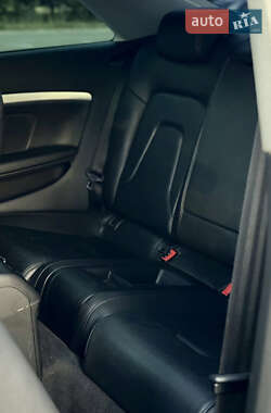 Купе Audi A5 2010 в 