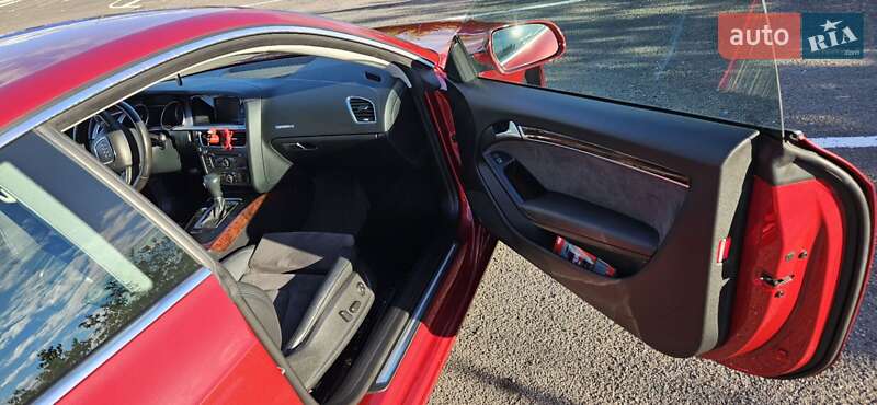Купе Audi A5 2011 в Киеве