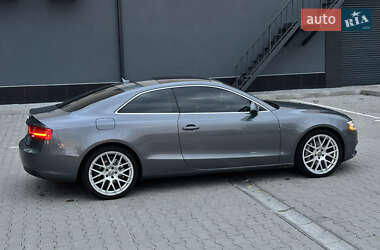 Купе Audi A5 2012 в 