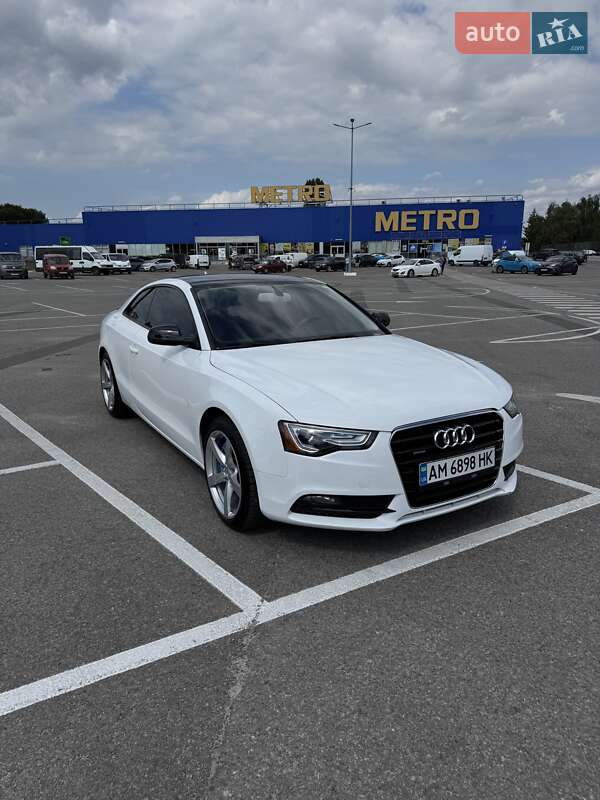 Купе Audi A5 2012 в 