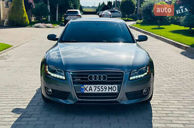 Купе Audi A5 2011 в 
