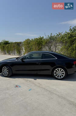 Купе Audi A5 2011 в 