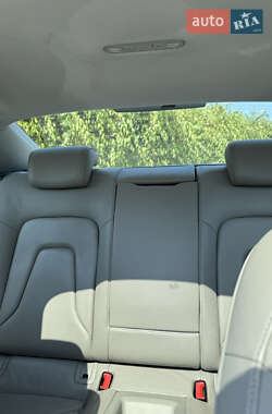 Купе Audi A5 2011 в 