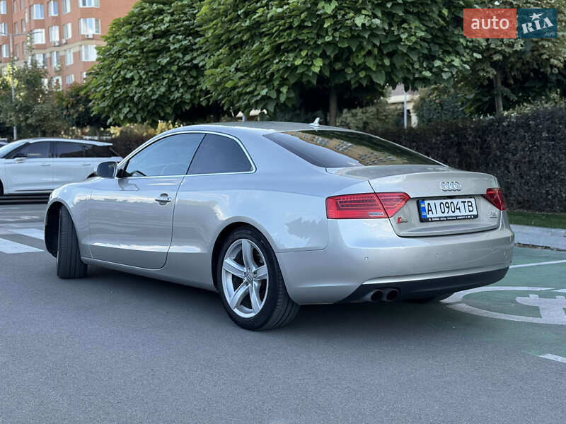 Купе Audi A5 2012 в Киеве