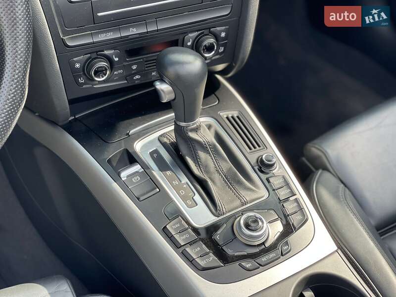 Кабриолет Audi A5 2010 в Ужгороде