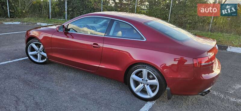 Купе Audi A5 2011 в Киеве