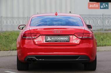 Купе Audi A5 2010 в 