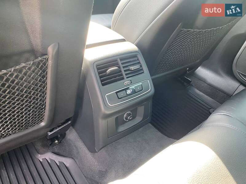 Лифтбек Audi A5 2019 в Львове