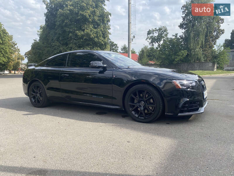 Купе Audi A5 2014 в Киеве