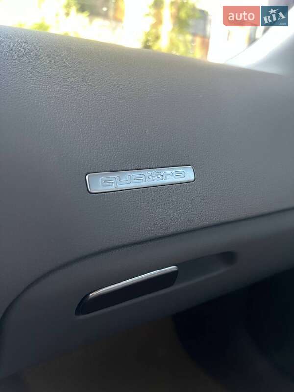 Купе Audi A5 2010 в Днепре