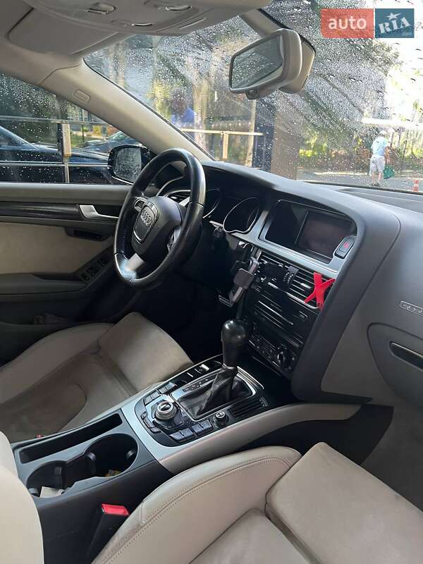 Купе Audi A5 2010 в Днепре
