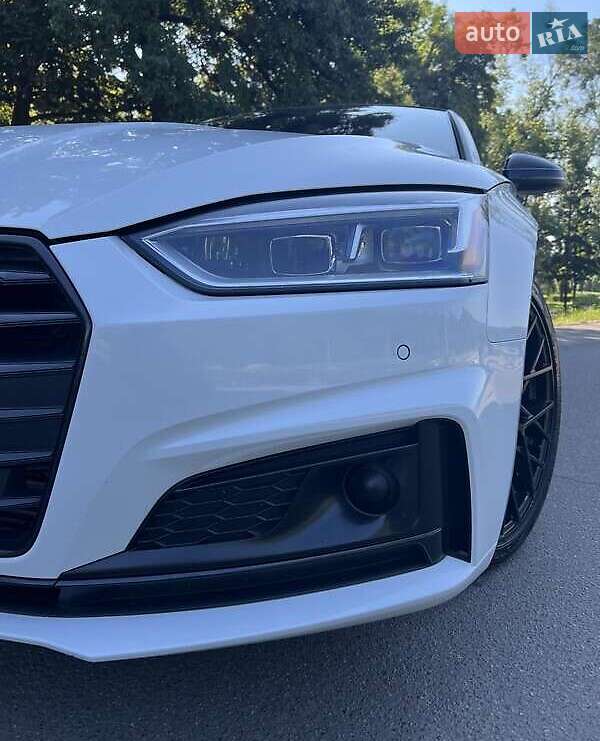 Купе Audi A5 2018 в Киеве