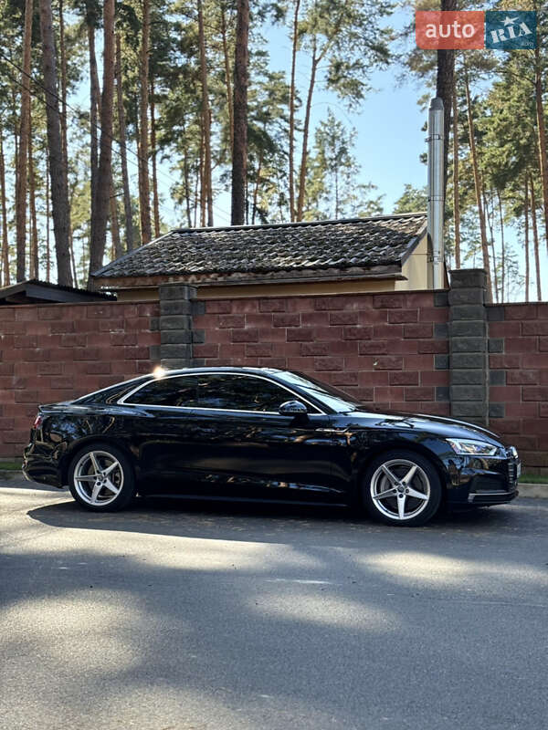 Купе Audi A5 2018 в Киеве