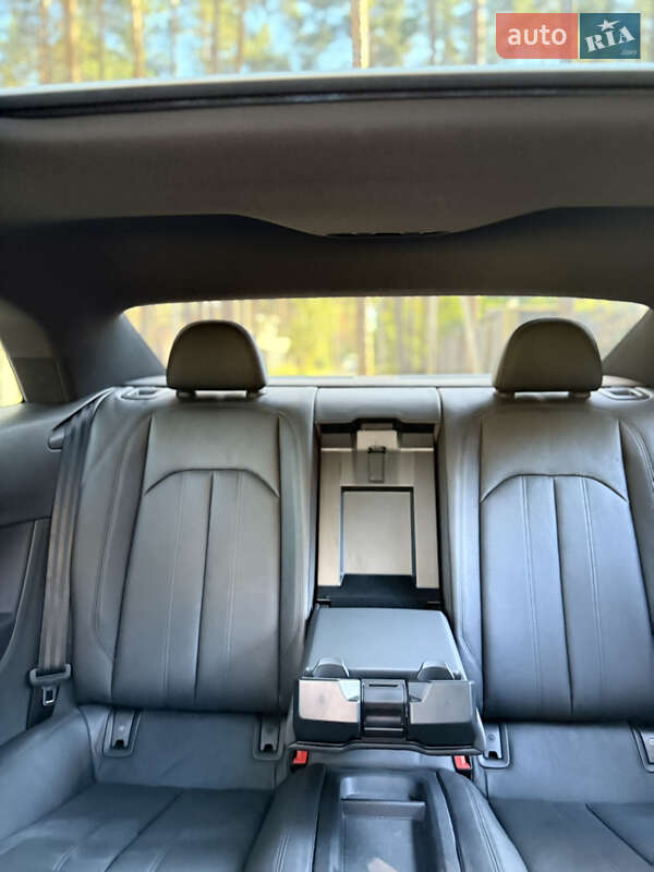 Купе Audi A5 2018 в Киеве