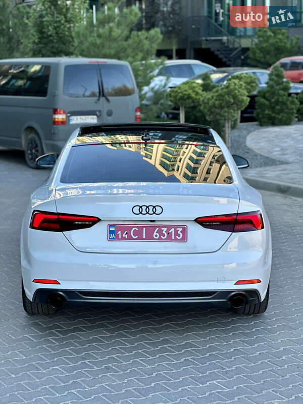 Купе Audi A5 2017 в Киеве