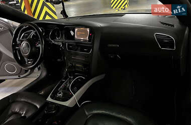 Купе Audi A5 2010 в 