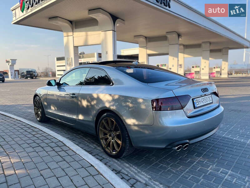 Купе Audi A5 2010 в Балте