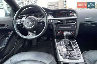 Купе Audi A5 2010 в 