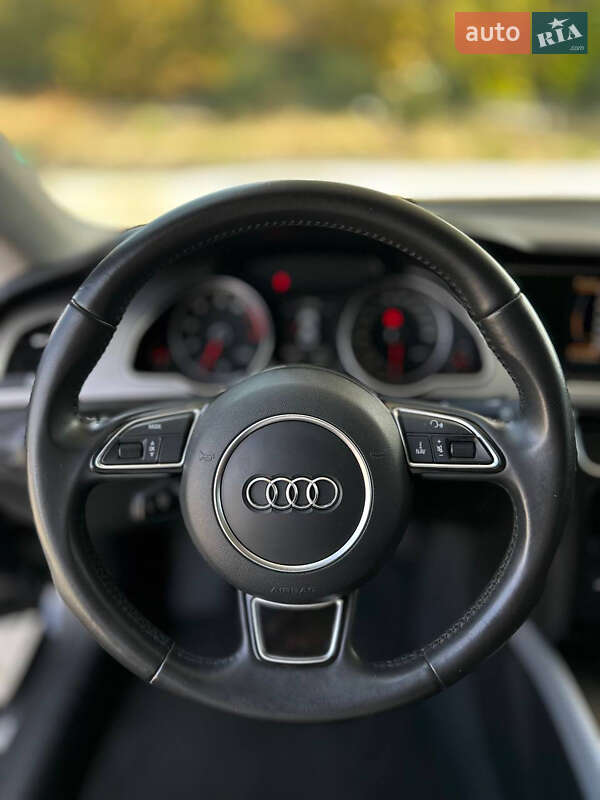 Купе Audi A5 2013 в Днепре