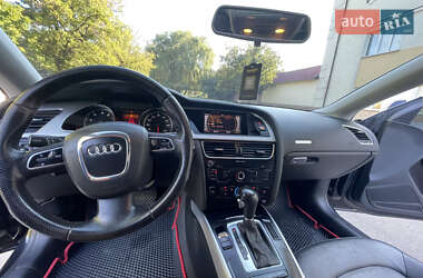 Купе Audi A5 2010 в 