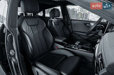 Купе Audi A5 2019 в 
