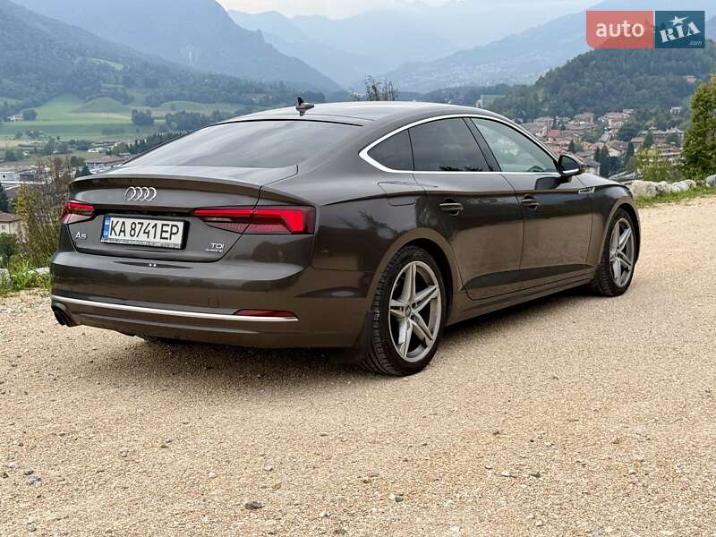 Купе Audi A5 2017 в Киеве