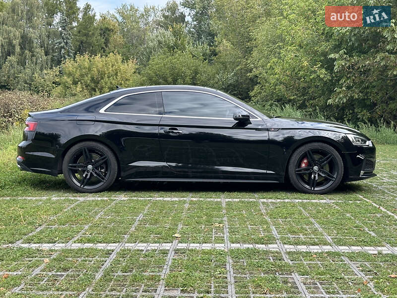 Купе Audi A5 2018 в Киеве