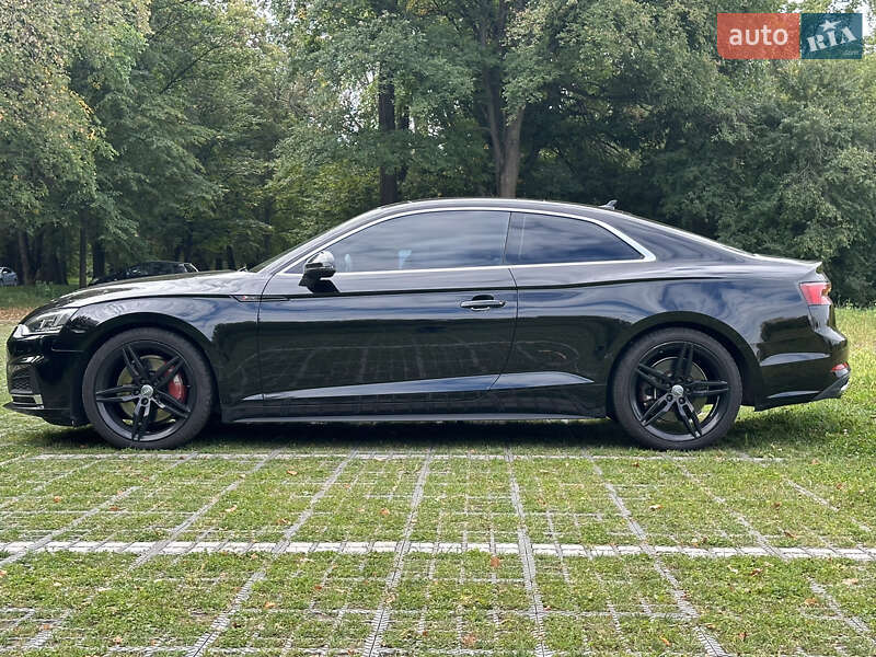 Купе Audi A5 2018 в Киеве