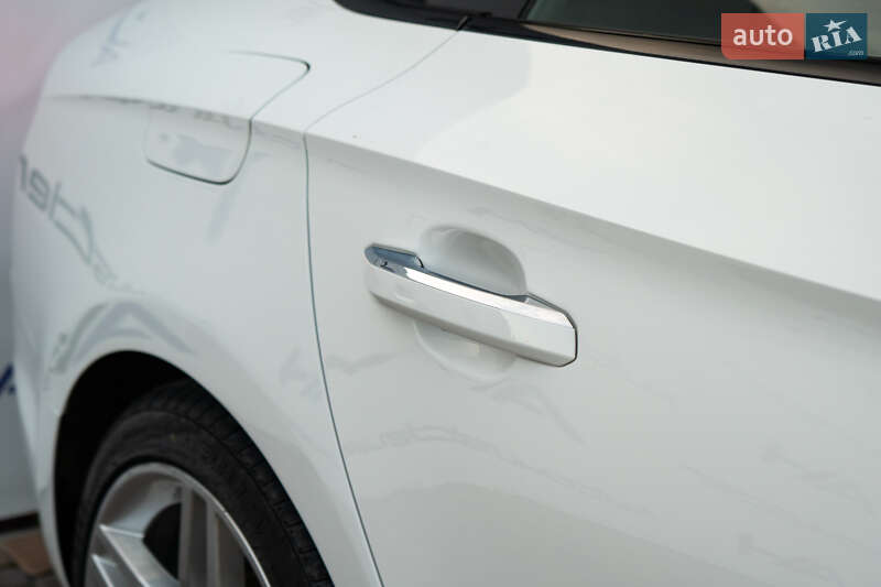 Купе Audi A5 2019 в Киеве фото 12 Купе Audi A5 2019 в Киеве