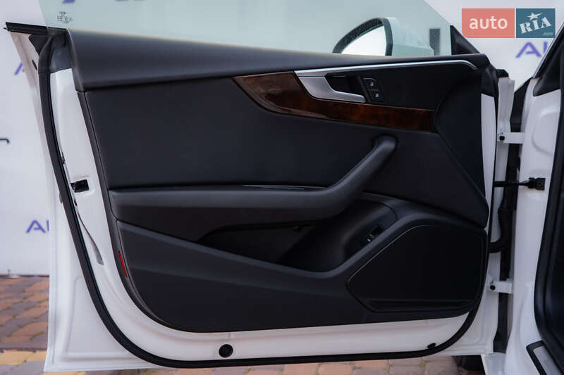 Купе Audi A5 2019 в Киеве фото 22 Купе Audi A5 2019 в Киеве