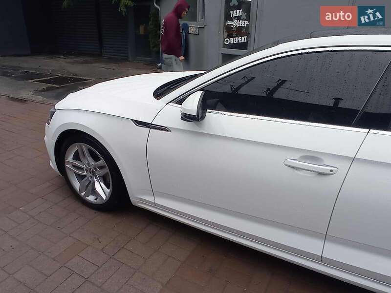 Купе Audi A5 2019 в Тернополе