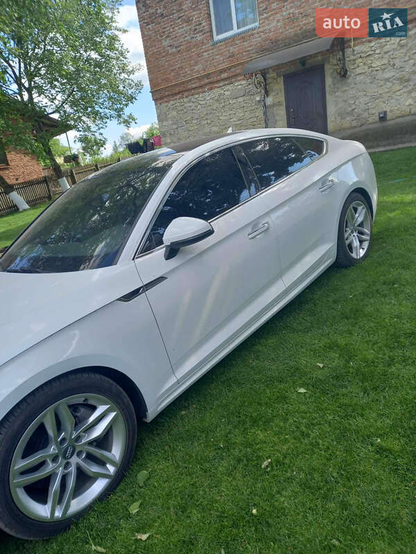Купе Audi A5 2019 в Тернополе