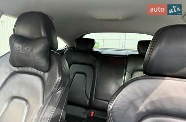 Купе Audi A5 2011 в Чернівцях