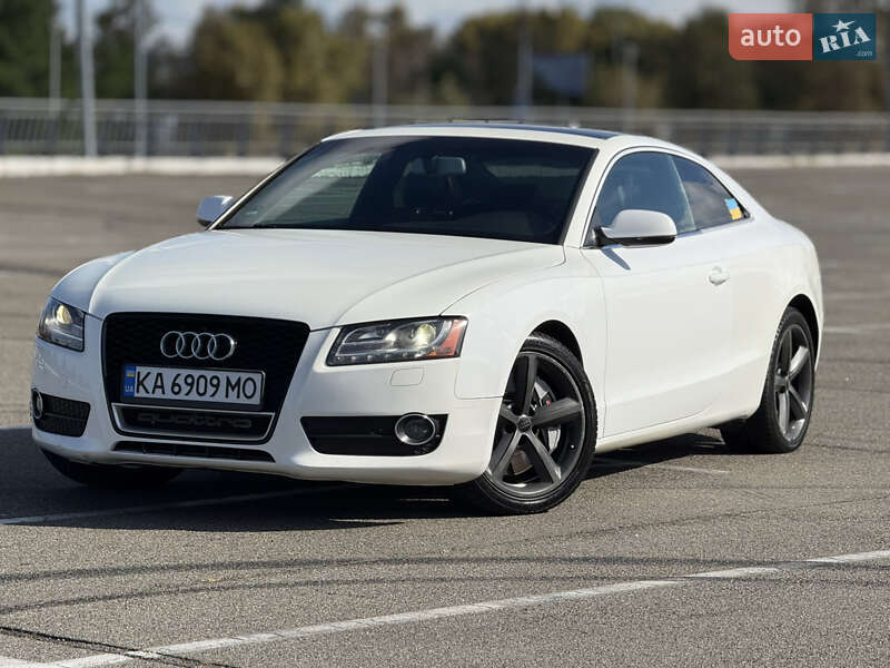 Купе Audi A5 2011 в Киеве