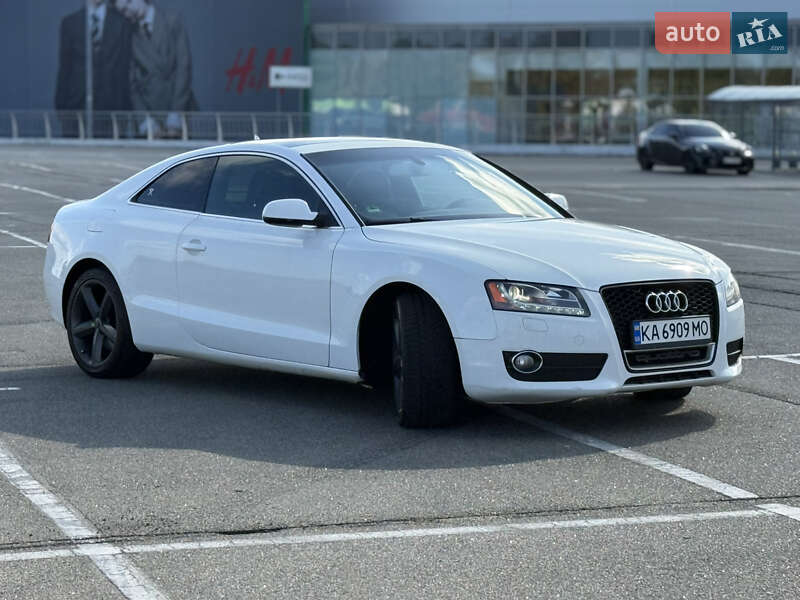 Купе Audi A5 2011 в Киеве