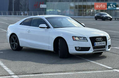 Купе Audi A5 2011 в 