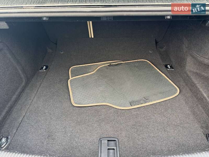 Купе Audi A5 2011 в Луцке