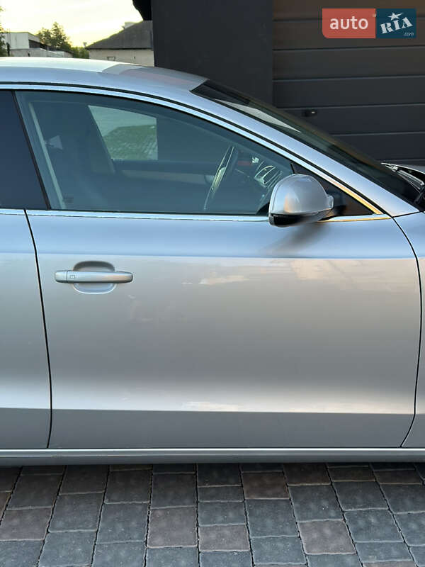 Ліфтбек Audi A5 2010 в Івано-Франківську