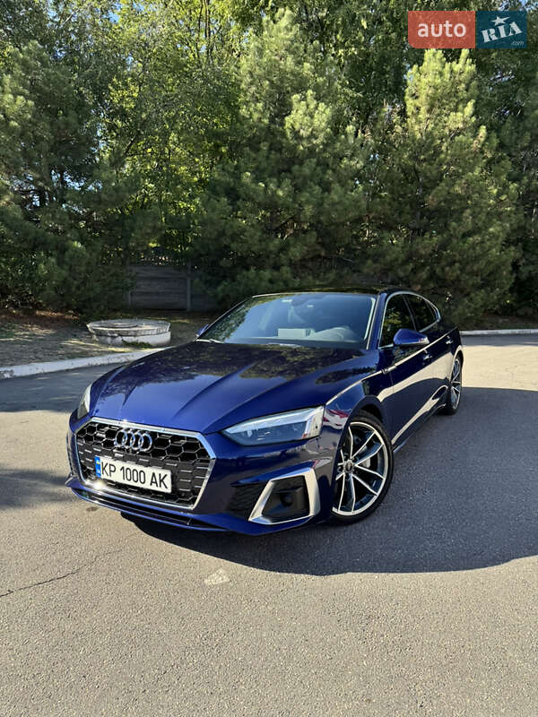 Ліфтбек Audi A5 2021 в 