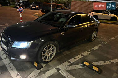 Кабриолет Audi A5 2010 в Киеве