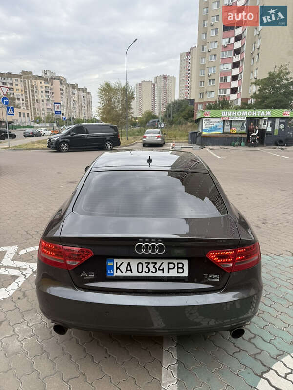 Купе Audi A5 2010 в Києві